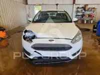 2016 Ford FOCUS photo