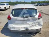 2016 Ford FOCUS photo