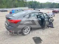2016 Ford FOCUS фото