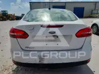 2016 Ford FOCUS photo