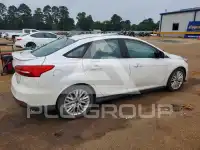 2016 Ford FOCUS photo