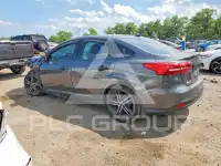 2016 Ford FOCUS фото