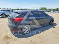 2016 Ford FOCUS фото