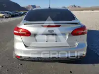 2016 Ford FOCUS фото