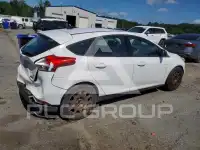 2016 Ford FOCUS photo
