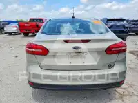 2016 Ford FOCUS photo