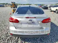 2016 Ford FOCUS photo