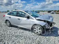 2016 Ford FOCUS photo
