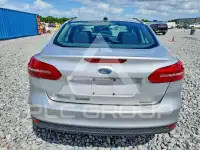 2016 Ford FOCUS photo