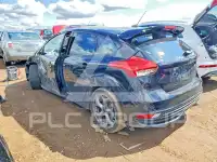 2016 Ford FOCUS фото