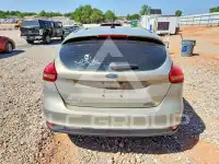 2016 Ford FOCUS фото