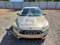 2016 Ford FOCUS фото