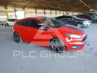 2016 Ford FOCUS фото