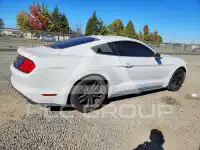 2016 Ford MUSTANG фото