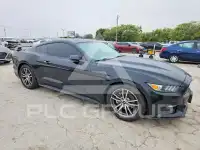 2016 Ford MUSTANG фото