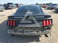 2016 Ford MUSTANG photo