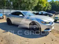 2016 Ford MUSTANG photo