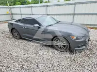 2016 Ford MUSTANG фото