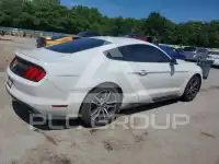 2016 Ford MUSTANG фото