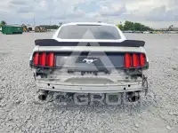 2016 Ford MUSTANG фото