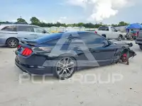 2016 Ford MUSTANG photo