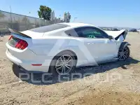 2016 Ford MUSTANG фото