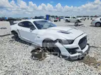 2016 Ford MUSTANG фото