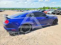 2016 Ford MUSTANG фото