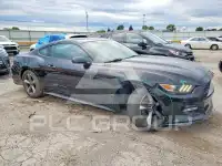 2016 Ford MUSTANG photo