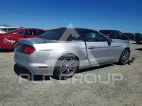 2016 Ford MUSTANG photo