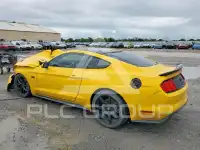 2016 Ford MUSTANG photo