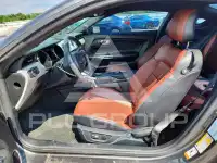 2016 Ford MUSTANG photo