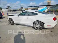 2016 Ford MUSTANG photo