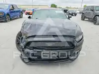 2016 Ford MUSTANG photo