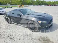 2016 Ford MUSTANG photo