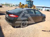 2016 Ford FUSION фото