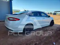 2016 Ford FUSION фото