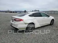 2016 Ford FUSION photo