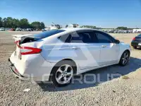 2016 Ford FUSION photo