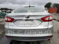2016 Ford FUSION фото
