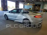 2016 Ford FUSION фото