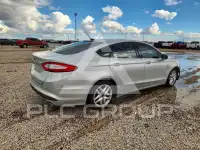 2016 Ford FUSION фото