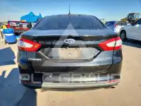 2016 Ford FUSION photo