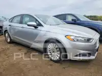 2016 Ford FUSION фото