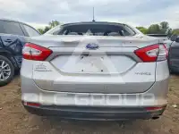 2016 Ford FUSION фото