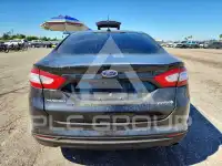 2016 Ford FUSION photo
