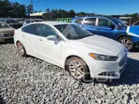 2016 Ford FUSION фото