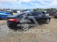 2016 Ford FUSION фото