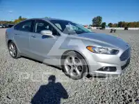 2016 Ford FUSION фото