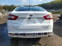 2016 Ford FUSION photo